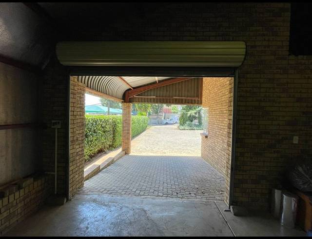 INDUSTRIAL PROPERTY TO RENT IN HIGHVELD